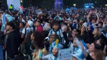 Beunos Aires reacts as Argentina book their place in the World Cup final)