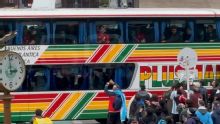 England Rugby team gestures to fans in Argentina ahead of WC semifinal