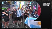 ¡Los hinchas argentinos coparon Times Square!