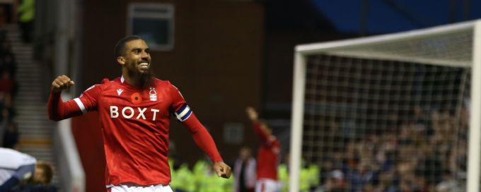 Lewis Grabban's brace leads the way for Nottingham Forest