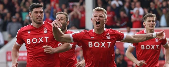 Nottingham Forest crushes Swansea to keep automatic promotion hopes alive