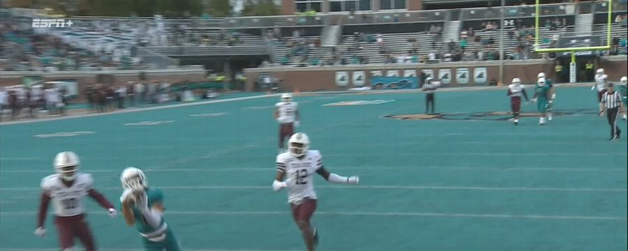Grayson McCall goes deep to Tyson Mobley for a 39-yard Coastal Carolina TD