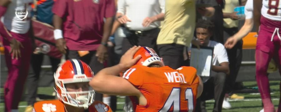 Clemson can't take lead as late FG goes wide