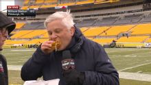John Sutcliffe disfruta del 'Menú del MNF' en Pittsburgh