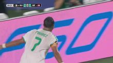 ¡No se dan respiro! Mahrez festejó el 2-2 ante Austria