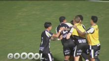 Gol do Athletic! No apagar das luzes, Vera abre o placar contra o Avaí