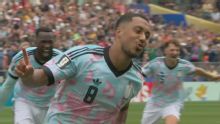 ¡La clavó en el ángulo! Golazo de Tielemans en la última