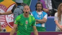 ¡Nyland se hizo gigante y le atajó el penal a Bruno Guimaraes!