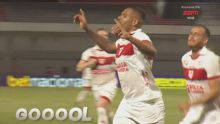 Gol do CRB! Mikael cobra pênalti com perfeição e abre o placar contra o Náutico