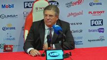 Miguel Herrera furioso por la marcación del penal con la que empató Necaxa