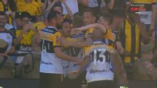 Gol do Criciúma! Felipe Mateus 'solta um canhão' e faz 1 x 0 contra o Vila Nova; VEJA