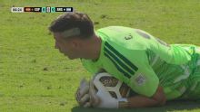 Nueva salvada del Dibu ante España
