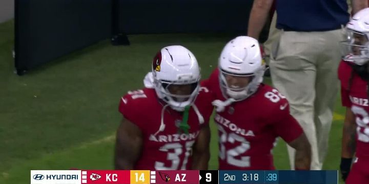 Mahomes throws a TD but Chiefs fall to Cardinals