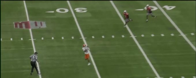 Jordan Cook finds Ian Duarte for the 64-yard TD