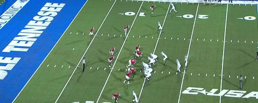 Nick Vattiato throws 14-yard touchdown pass to Nahzae Cox