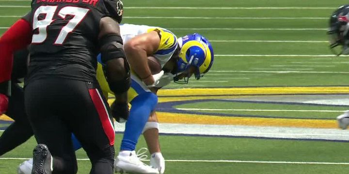 Puka Nacua exits game in 1st quarter after hard hits