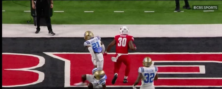 Anthony Colandrea throws 17-yard touchdown pass vs. UCLA