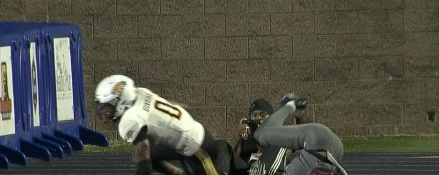 Andrew Indorf airs it out for 18-yard touchdown pass