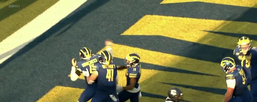 End Zone! Nick Minicucci scores 13-yard rushing touchdown