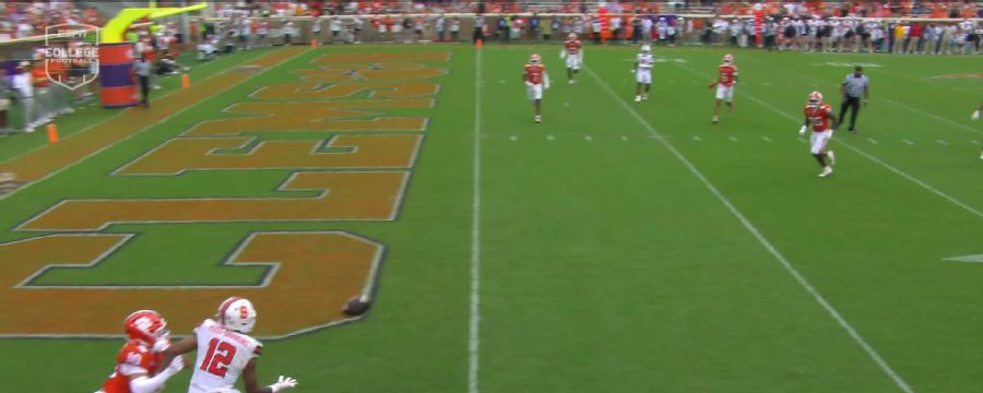 Rickie Collins throws 18-yard touchdown pass to Justus Ross-Simmons