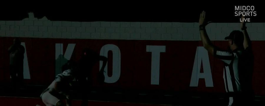 Aidan Bouman throws 31-yard touchdown pass vs. Drake