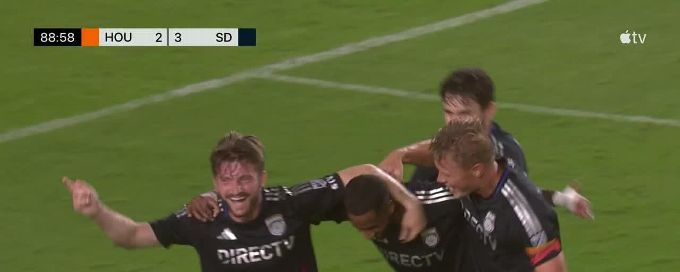 Anders Dreyer finds the back of the net for San Diego FC