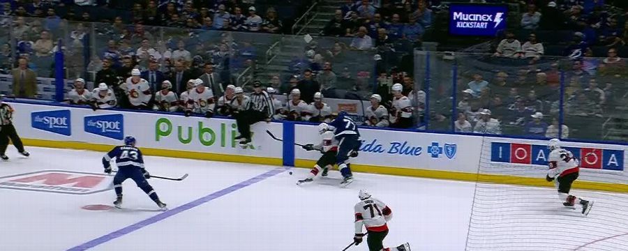 Claude Giroux nets goal for Senators
