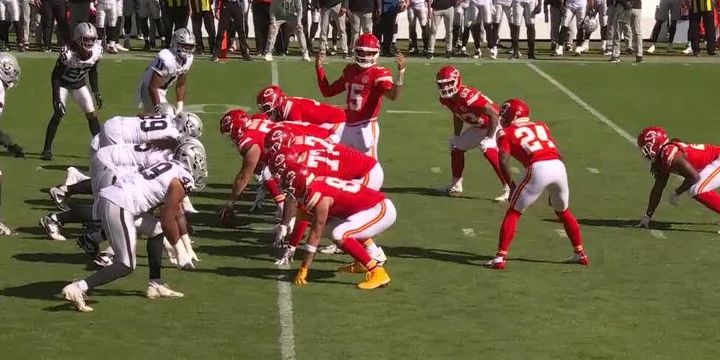 Patrick Mahomes deserves an Oscar for this fourth-down fakeout
