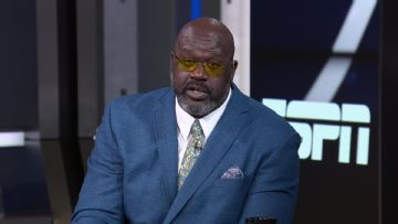 Shaq delivers personal message to Deandre Ayton