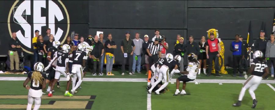 Missouri's Hail Mary no good as Vanderbilt hangs on