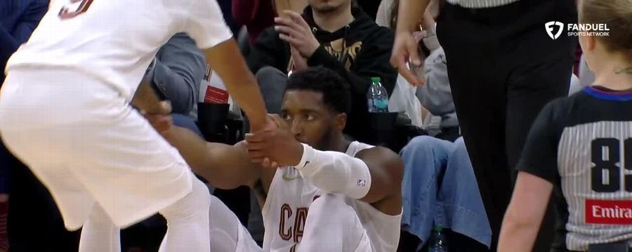 Milwaukee Bucks vs. Cleveland Cavaliers: Game Highlights