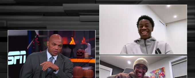 Chuck trolls Maxey on Edgecombe's lack of decor on walls