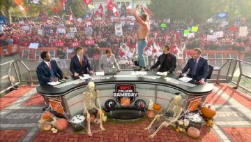 Pat McAfee makes his pick for Cincinnati vs. Utah