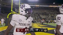 No. 3 Texas A&M's dominant defense overwhelms No. 19 Missouri's freshman QB in 38-17 victory