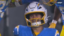 Chargers humble Aaron Rodgers and Steelers 25-10 in prime time for 3rd straight win