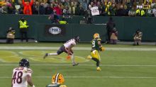 Keisean Nixon's game-sealing INT helps Packers beat Bears 28-21 to take over NFC North lead