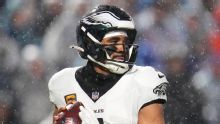Eagles down Bills in thriller