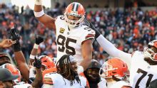 Garrett sets sacks record and Szmyt's field goal on last play gives Browns 20-18 win over Bengals