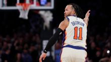Knicks erase 18-point 4th-quarter deficit to stun Rockets