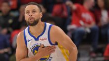Steph Curry's 34 points lifts Warriors past the Clippers