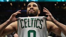 Celtics trounce 76ers in Game 1