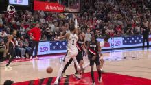 Wemby’s alley-oop slam gives Spurs’ lead