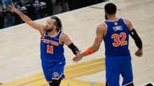 Knicks hold on, take 2-0 series lead in NBA Finals
