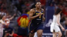 Kelsey Mitchell goes off for 33 points in Fever's win over Liberty