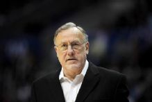 Hall of Fame basketball coach Rick Adelman dies at 79