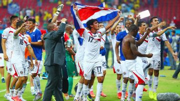 Evian sign Yeltsin Tejeda