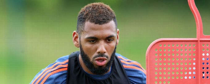 Yann M'Vila returns to France with St Etienne