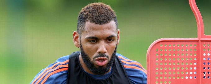 Yann M'Vila returns to France with St Etienne