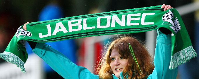 Czech federation chief Miroslav Pelta still detained after raid