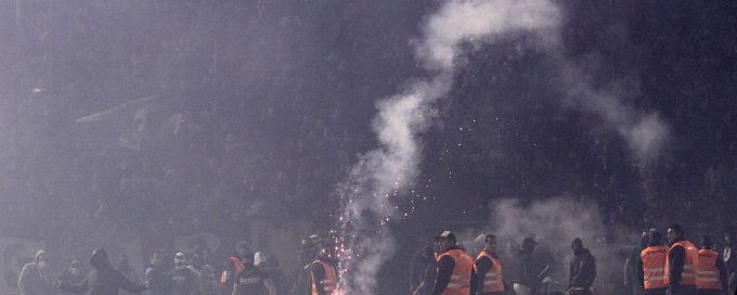 Panathinaikos vs. Olympiakos match postponed in violent scenes